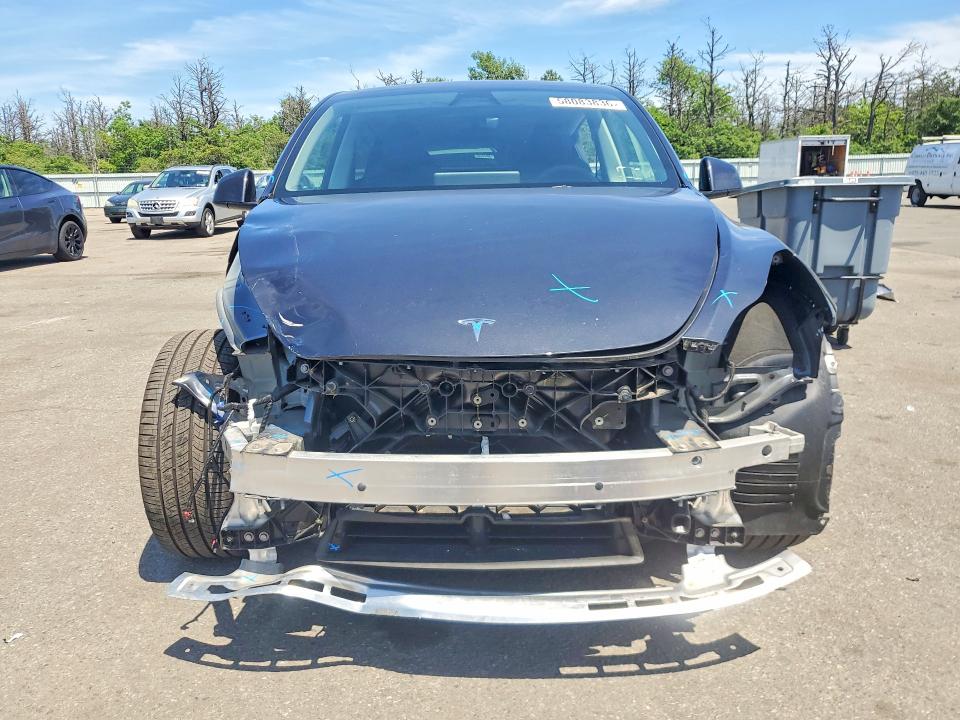 2024 Tesla Model Y მანქანა იყიდება აუქციონზე, vin: 7SAYGDEE9RA253620, აუქციონის ნომერი: 58083836