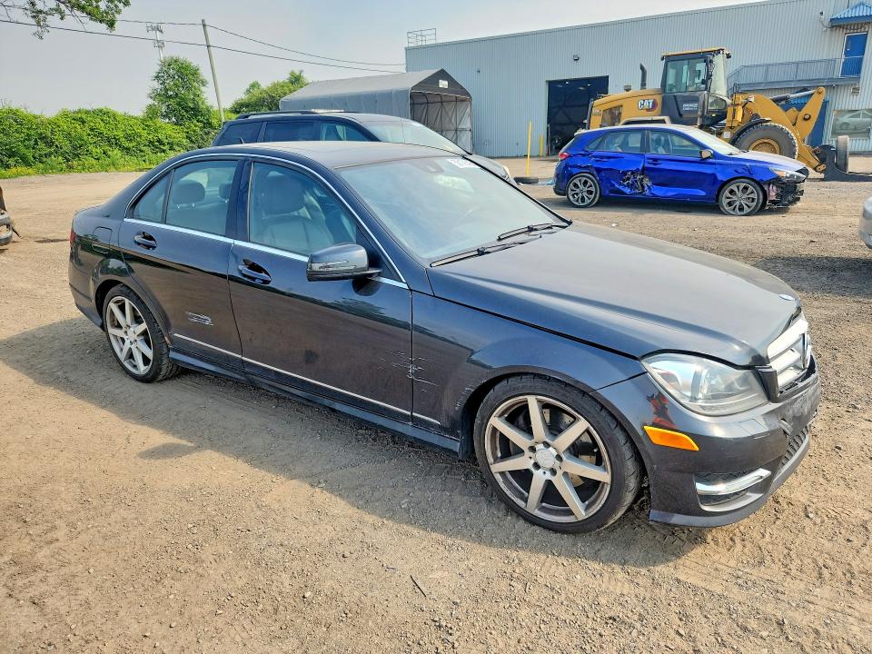 58179046 :رقم المزاد ، WDDGF8JB5DA797802 vin ، 2013 Mercedes-benz C مزاد بيع