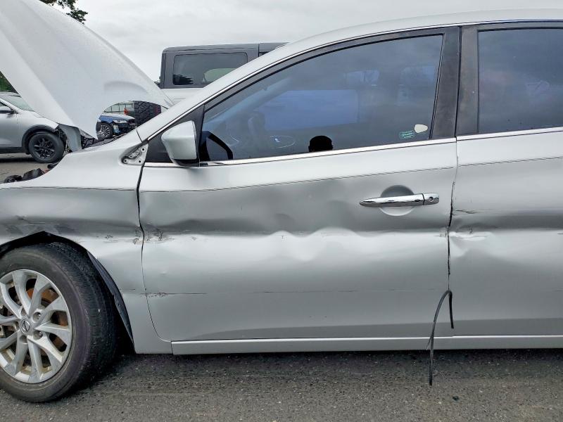 2018 Nissan Sentra მანქანა იყიდება აუქციონზე, vin: 3N1AB7AP4JL663095, აუქციონის ნომერი: 58503896
