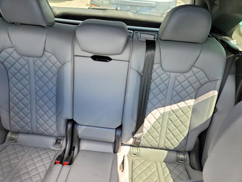 56796116 :رقم المزاد ، WA1C4AFY2P2036060 vin ، 2023 Audi Sq5 مزاد بيع