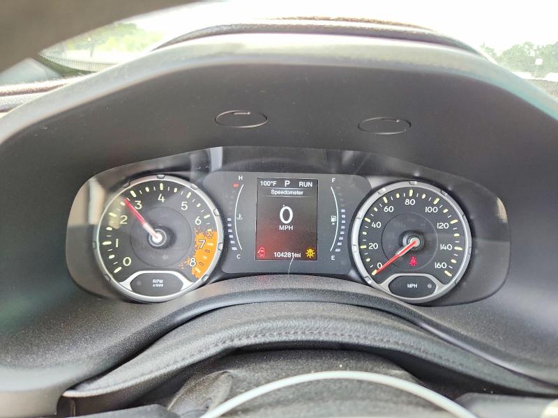 2018 Jeep Renegade მანქანა იყიდება აუქციონზე, vin: ZACCJBAB4JPJ21399, აუქციონის ნომერი: 76292645