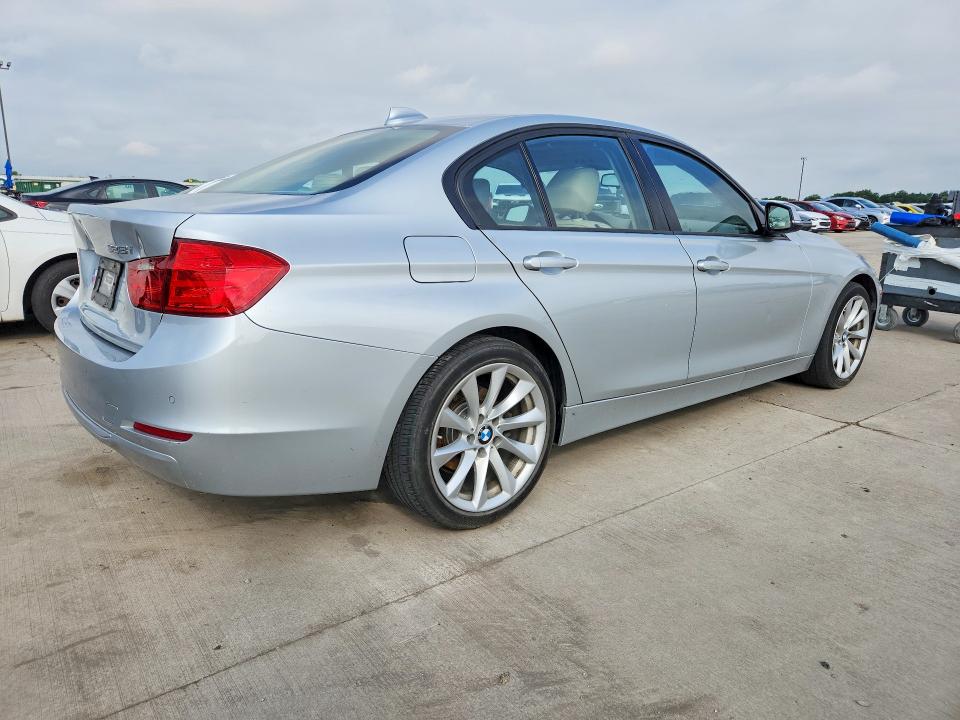 Продаж на аукціоні авто 2012 Bmw 328, vin: WBA3A5C52CF256511, номер лоту: 55994406