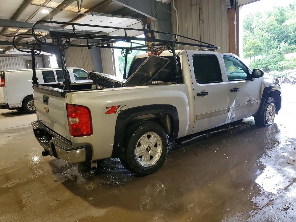 Продажа на аукционе авто 2011 Chevrolet Silverado, vin: 3GCPKSE36BG395064, номер лота: 58368996