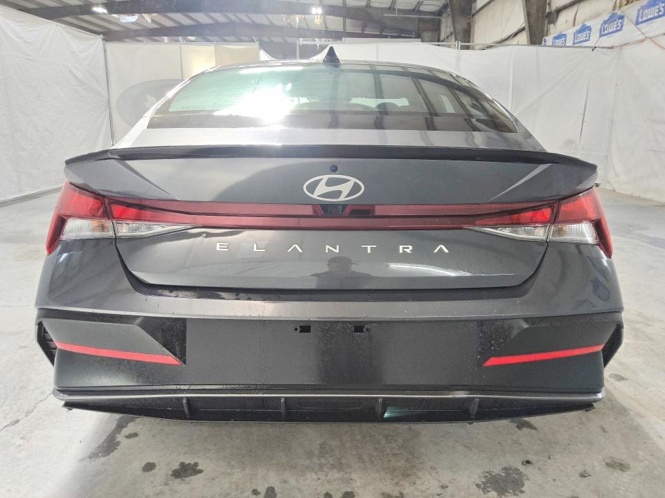2025 Hyundai Elantra მანქანა იყიდება აუქციონზე, vin: KMHLM4DG7SU023217, აუქციონის ნომერი: 56612076