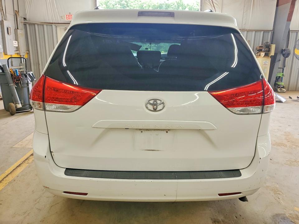 Aukcja sprzedaży 2011 Toyota Sienna, vin: 5TDKK3DC4BS012323, numer aukcji: 55148536