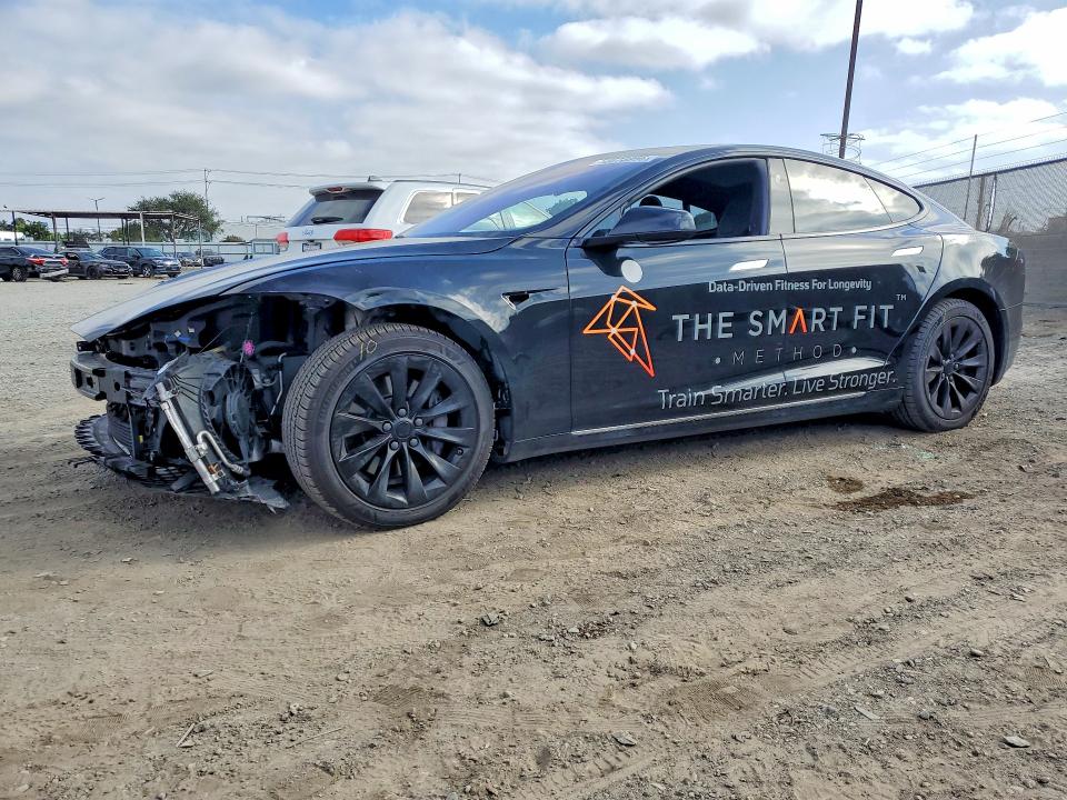 Продажа на аукционе авто 2018 Tesla Model S, vin: 5YJSA1E29JF261670, номер лота: 56673956