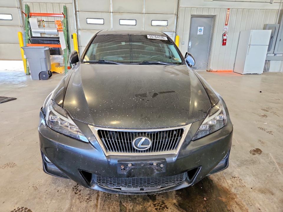 Продажа на аукционе авто 2011 Lexus Is, vin: JTHBF5C20B5141558, номер лота: 55784536