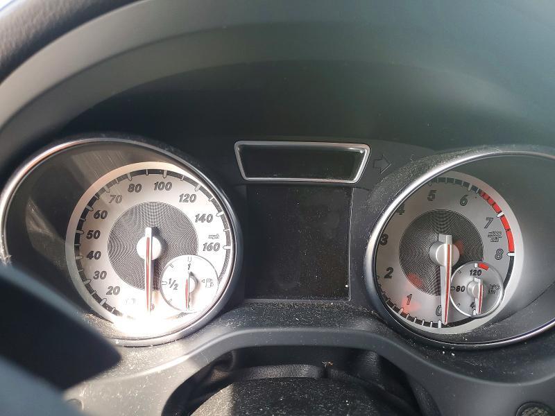 57260796 :رقم المزاد ، WDDSJ4EB2FN182695 vin ، 2015 Mercedes-benz Cla مزاد بيع
