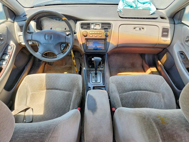 57684766 :رقم المزاد ، 1HGCG56752A119817 vin ، 2002 Honda Accord مزاد بيع