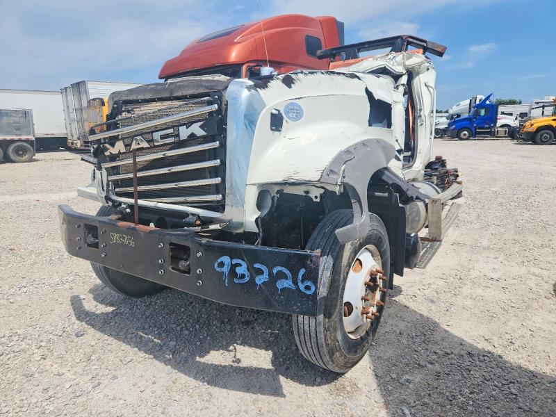 Продажа на аукционе авто 2015 Mack 700, vin: 1M1AX04Y1FM024874, номер лота: 58827656