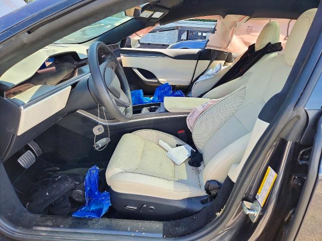 Auction sale of the 2023 Tesla Model S, vin: 5YJSA1E69PF527362, lot number: 54682676