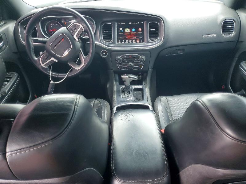 55367596 :رقم المزاد ، 2C3CDXHG1FH815764 vin ، 2015 Dodge Charger مزاد بيع