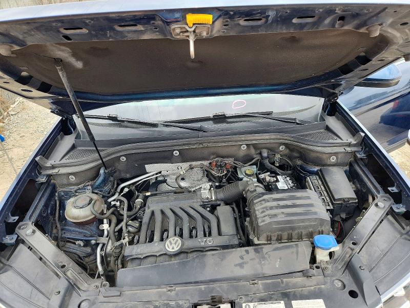 Продажа на аукционе авто 2018 Volkswagen Atlas, vin: 1V2KR2CA2JC583023, номер лота: 59184836