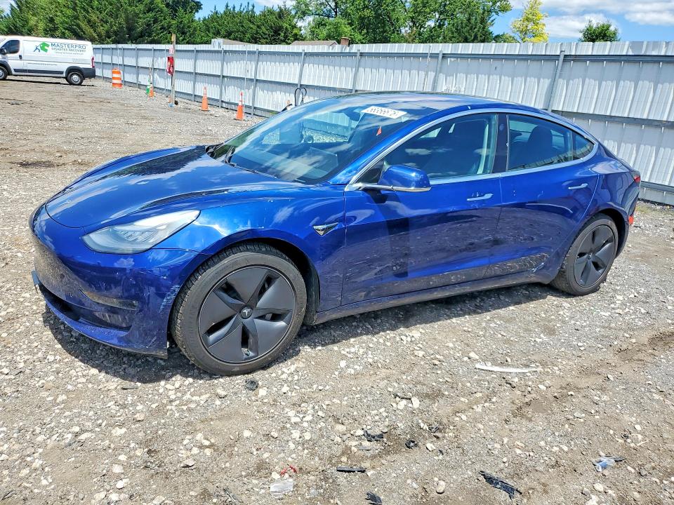 58356676 :رقم المزاد ، 5YJ3E1EB7JF115373 vin ، 2018 Tesla Model 3 مزاد بيع