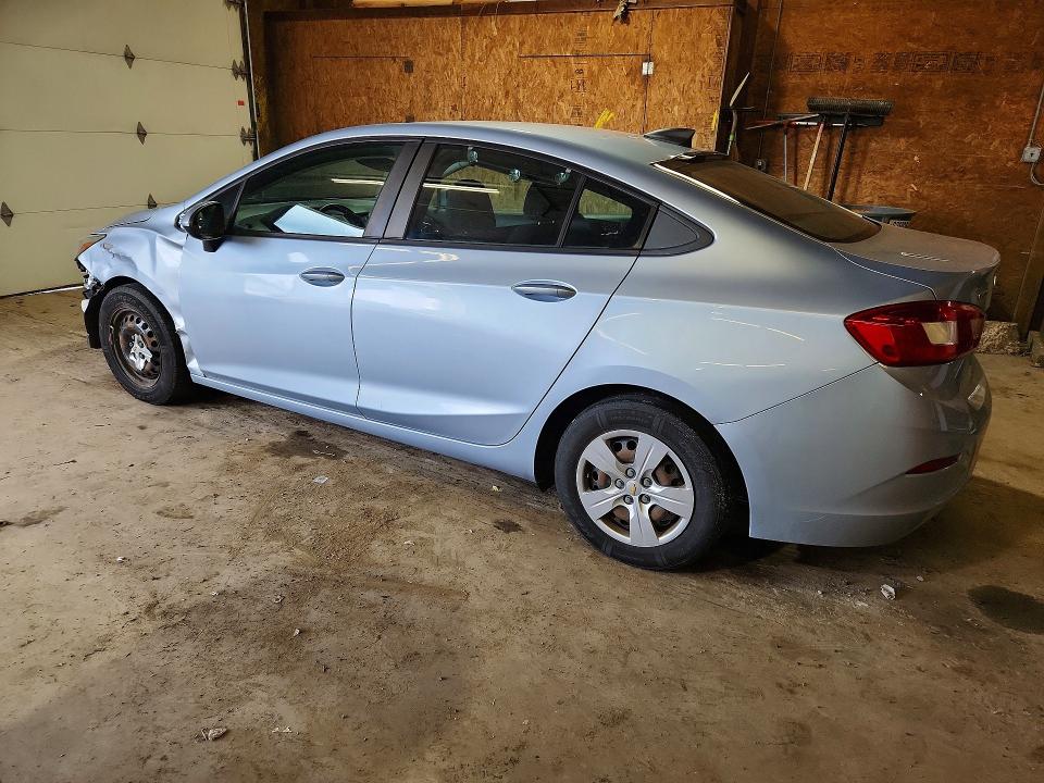 2017 Chevrolet Cruze მანქანა იყიდება აუქციონზე, vin: 1G1BC5SM8H7152326, აუქციონის ნომერი: 57697586