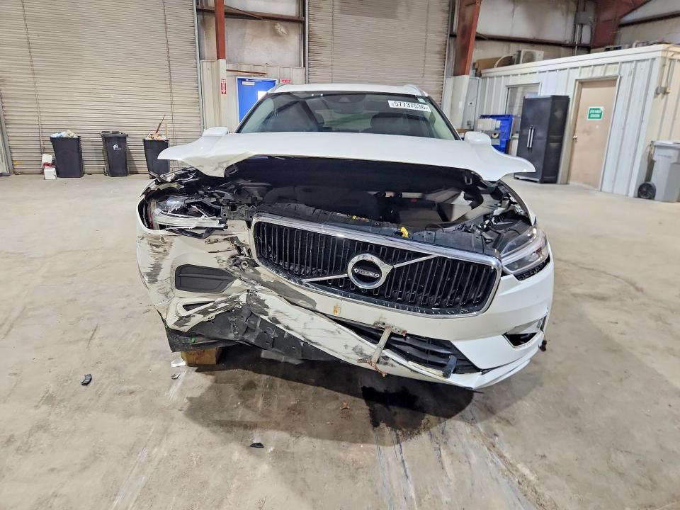 57737536 :رقم المزاد ، LYVA22RK1KB247628 vin ، 2019 Volvo Xc60 مزاد بيع