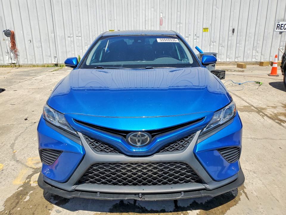Продажа на аукционе авто 2018 Toyota Camry, vin: 4T1B11HK4JU112484, номер лота: 55948936