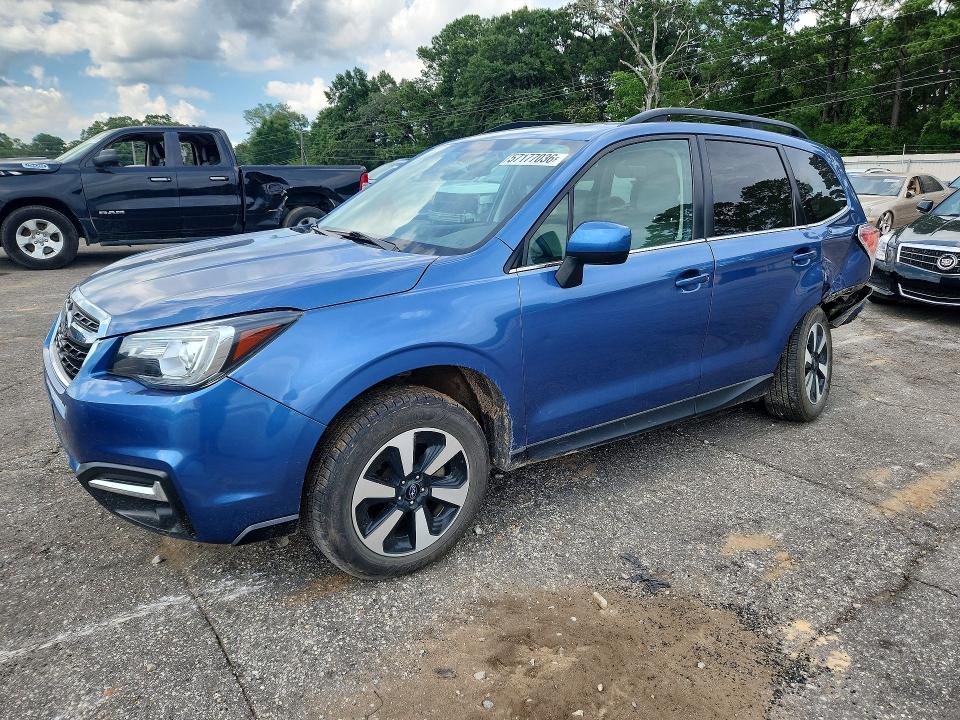 57177036 :رقم المزاد ، JF2SJARC8JH595628 vin ، 2018 Subaru Forester مزاد بيع