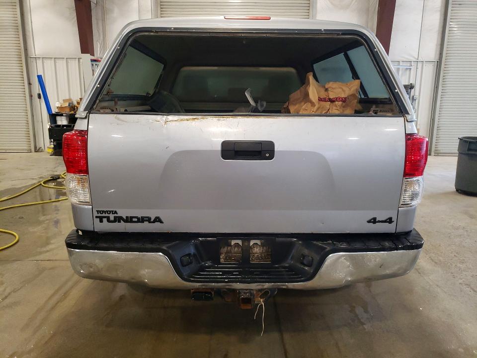 57393596 :رقم المزاد ، 5TFUM5F11BX020979 vin ، 2011 Toyota Tundra مزاد بيع