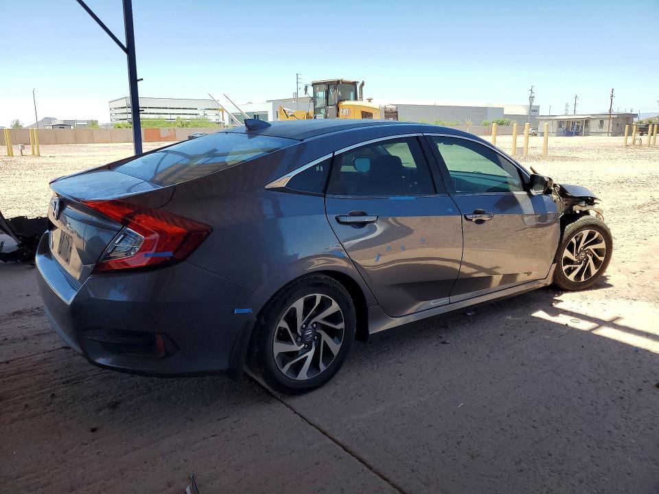 Auction sale of the 2018 Honda Civic, vin: 2HGFC2F79JH605361, lot number: 59146656