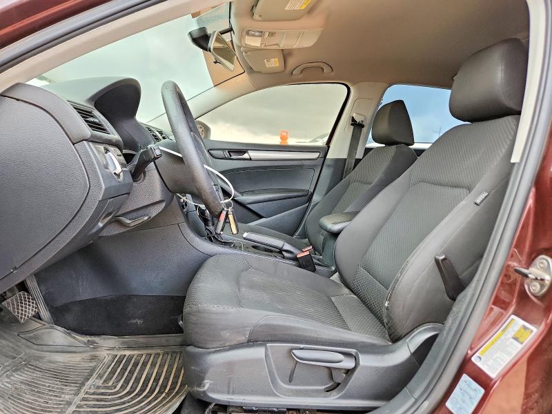 2013 Volkswagen Passat მანქანა იყიდება აუქციონზე, vin: 1VWAH7A37DC052225, აუქციონის ნომერი: 56127336