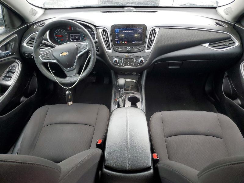 57024396 :رقم المزاد ، 1G1ZD5STXNF173652 vin ، 2022 Chevrolet Malibu مزاد بيع