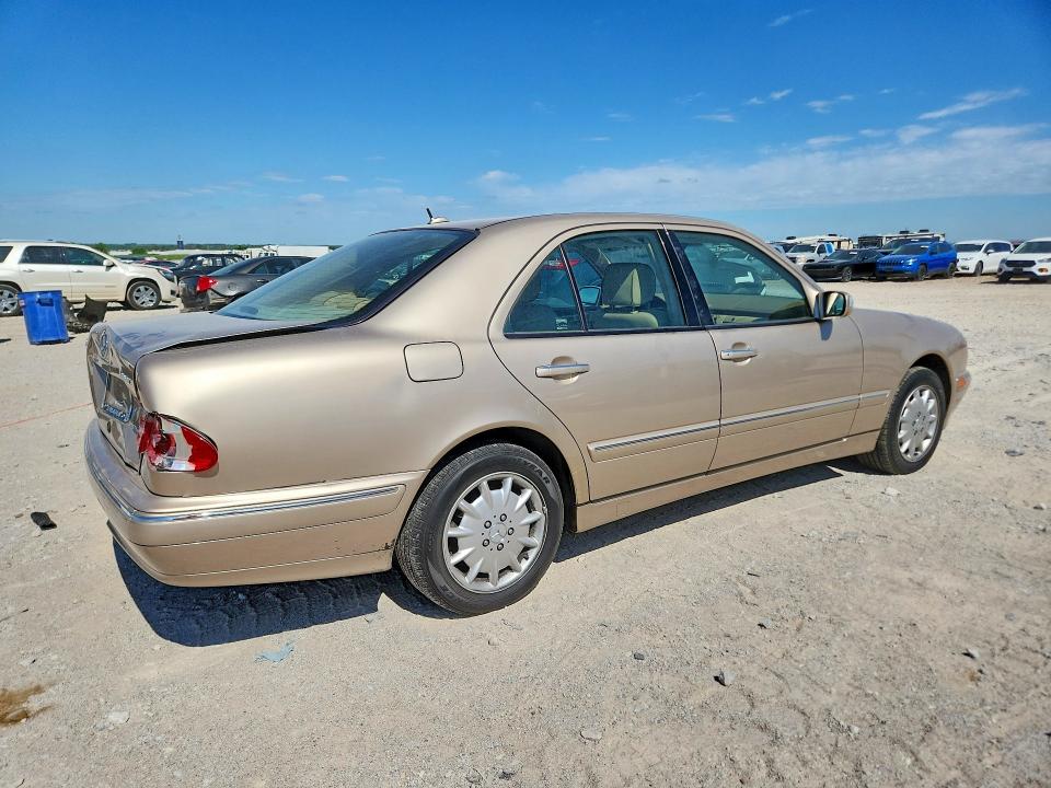 2002 Mercedes-benz E მანქანა იყიდება აუქციონზე, vin: WDBJF82J62X067573, აუქციონის ნომერი: 57074106