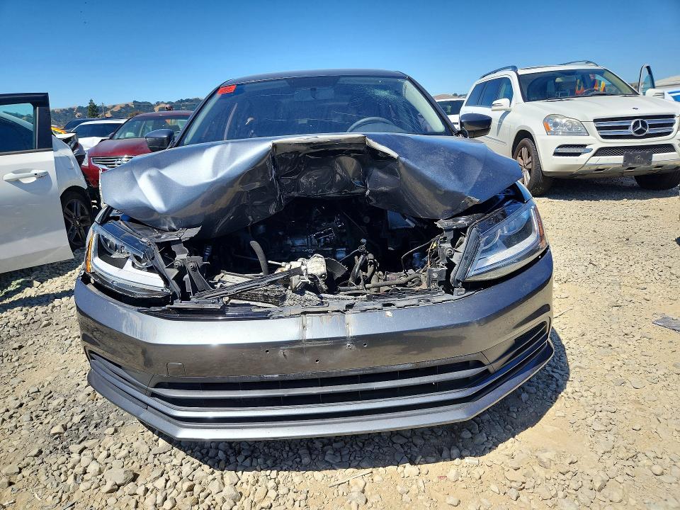 Продажа на аукционе авто 2017 Volkswagen Jetta, vin: 3VW2B7AJ0HM270645, номер лота: 58335586