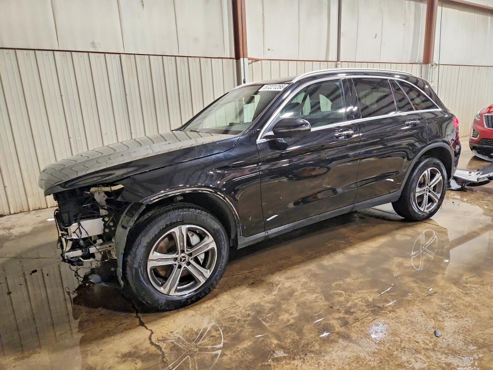 57221266 :رقم المزاد ، WDC0G4KB7HV006551 vin ، 2017 Mercedes-benz Glc مزاد بيع
