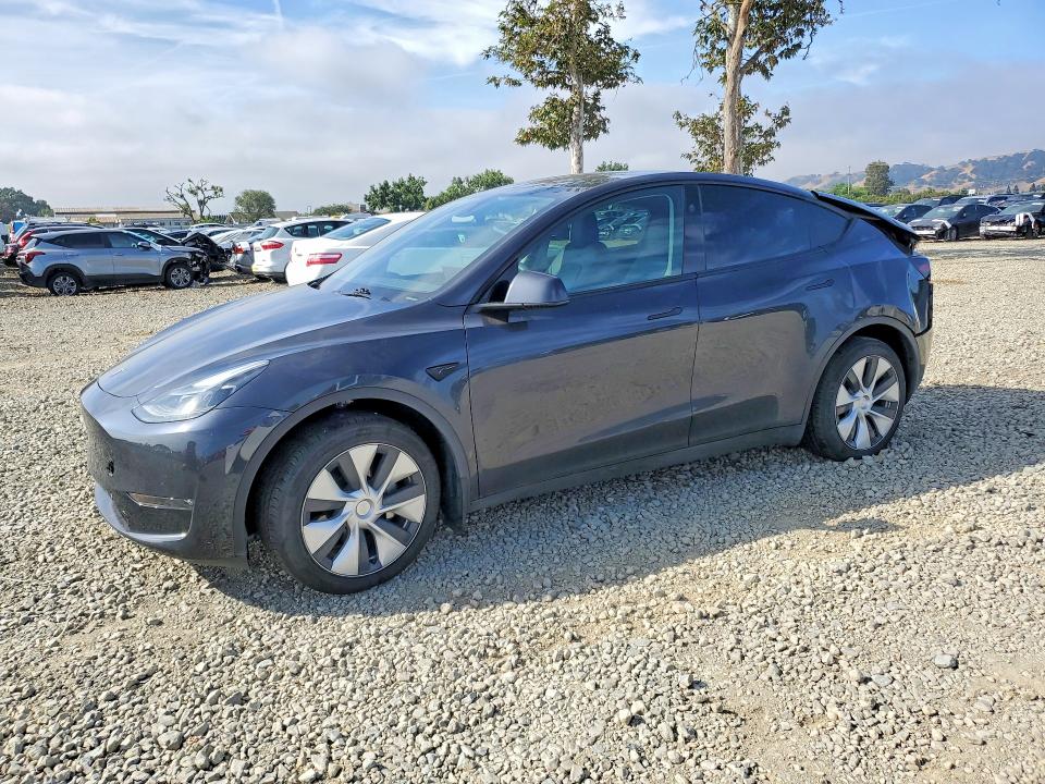 2024 Tesla Model Y მანქანა იყიდება აუქციონზე, vin: 7SAYGDEE9RF054179, აუქციონის ნომერი: 55980056