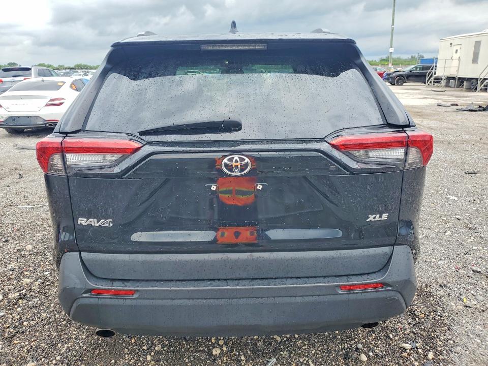Продаж на аукціоні авто 2022 Toyota Rav4, vin: 2T3W1RFV1NC181077, номер лоту: 54132296
