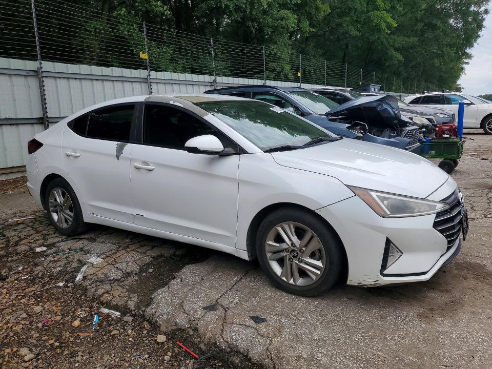 57261256 :رقم المزاد ، 5NPD84LF5KH416987 vin ، 2019 Hyundai Elantra مزاد بيع