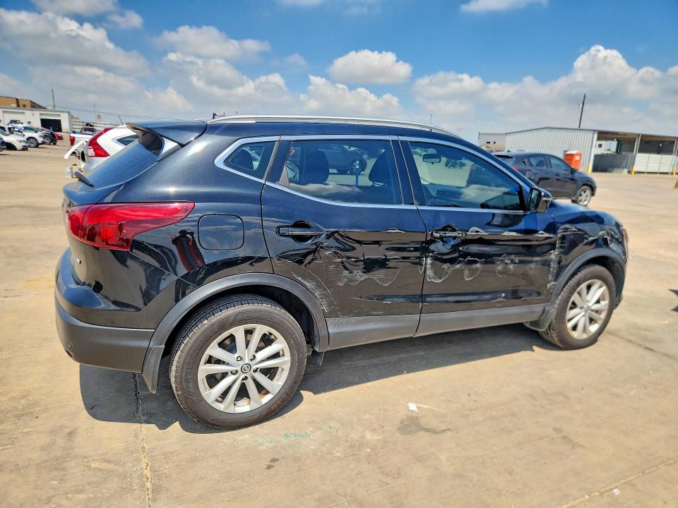 Продаж на аукціоні авто 2019 Nissan Rogue Sport, vin: JN1BJ1CPXKW212296, номер лоту: 56985926
