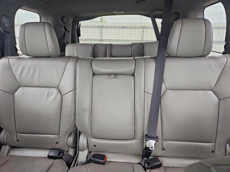 56983186 :رقم المزاد ، 5FNYF4H95EB036657 vin ، 2014 Honda Pilot مزاد بيع