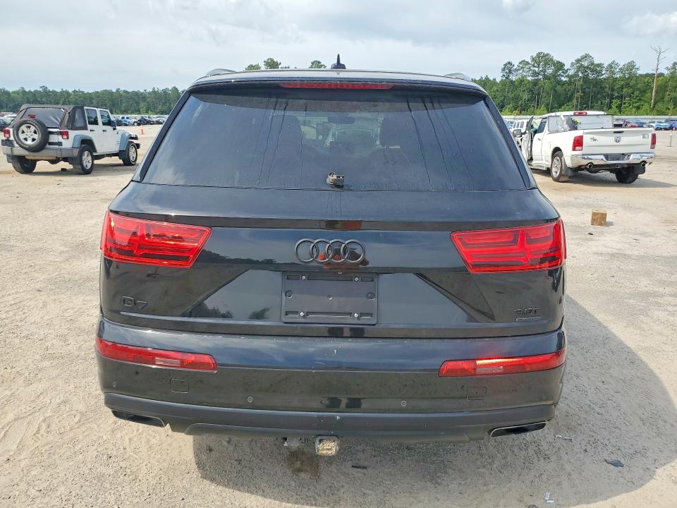 Продаж на аукціоні авто 2017 Audi Q7, vin: WA1AAAF72HD057553, номер лоту: 56570176