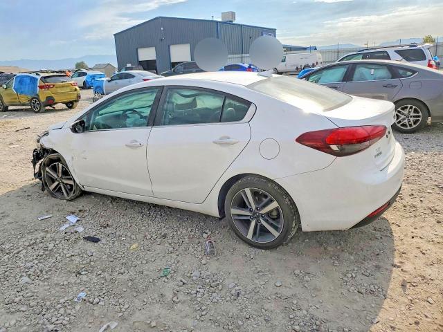 2017 Kia Forte მანქანა იყიდება აუქციონზე, vin: 3KPFL4A88HE041248, აუქციონის ნომერი: 57598706