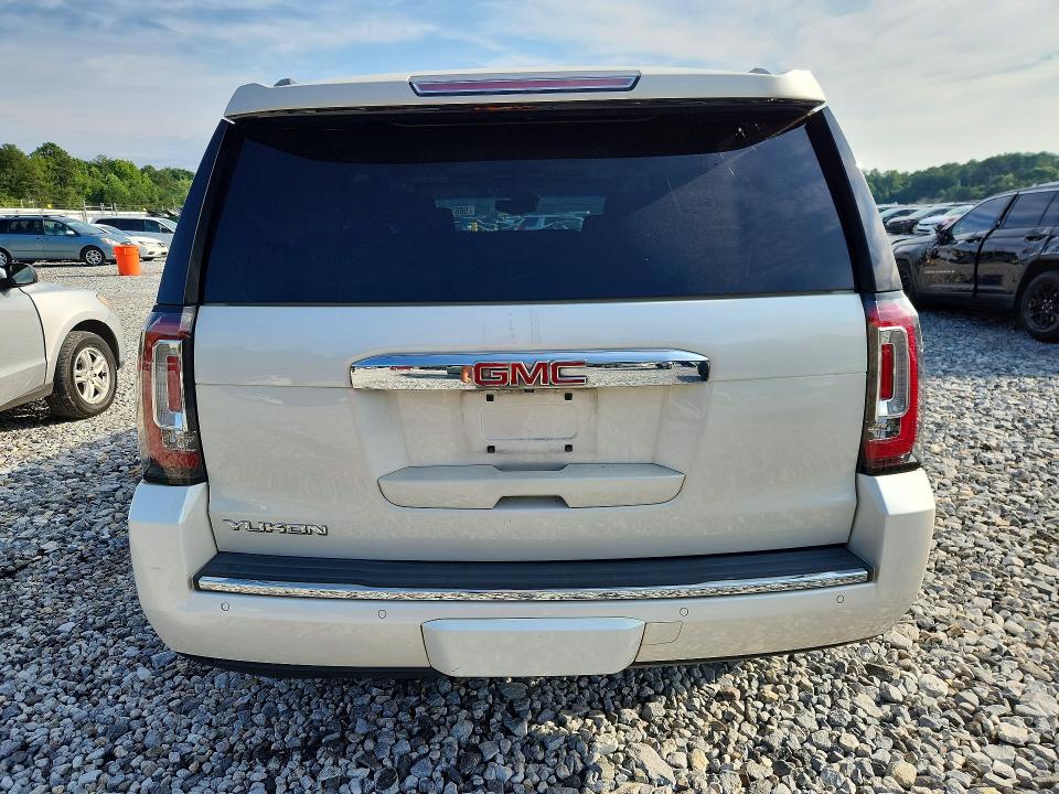 58611366 :رقم المزاد ، 1GKS1CKJ9FR251640 vin ، 2015 Gmc Yukon مزاد بيع
