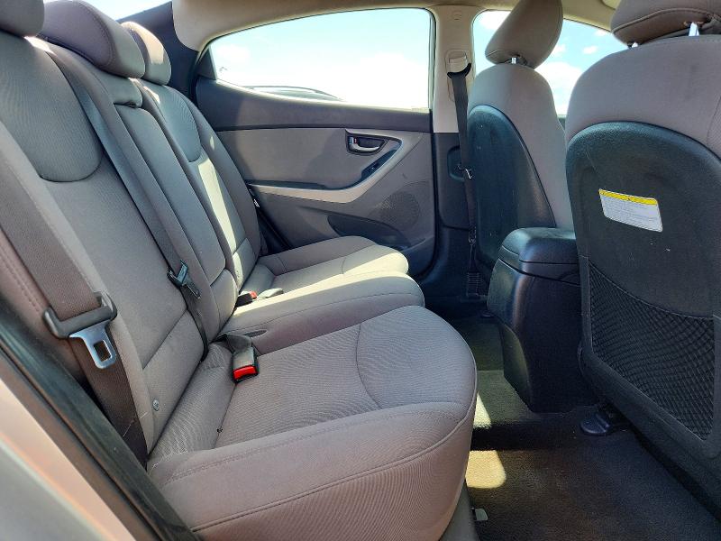 56470566 :رقم المزاد ، 5NPDH4AE0FH636358 vin ، 2015 Hyundai Elantra مزاد بيع