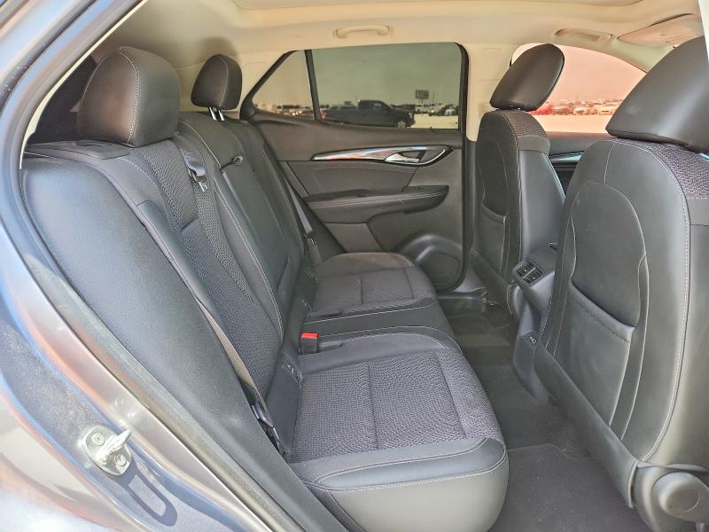 59168656 :رقم المزاد ، LRBAZLR43ND068454 vin ، 2022 Buick Envision مزاد بيع