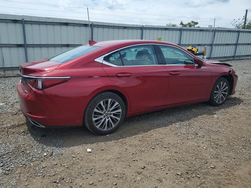 Продажа на аукционе авто 2019 Lexus Es, vin: 58ABZ1B18KU015727, номер лота: 57825026