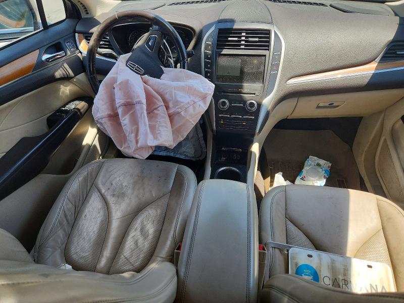 55667826 :رقم المزاد ، 5LMCJ2D93KUL01820 vin ، 2019 Lincoln Mkc مزاد بيع