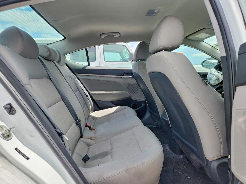 56858086 :رقم المزاد ، 5NPD74LF8HH166169 vin ، 2017 Hyundai Elantra مزاد بيع