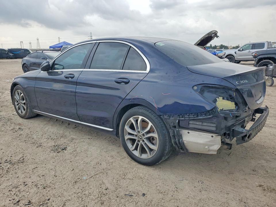 57367806 :رقم المزاد ، WDDWF4JB1JR324559 vin ، 2018 Mercedes-benz C مزاد بيع