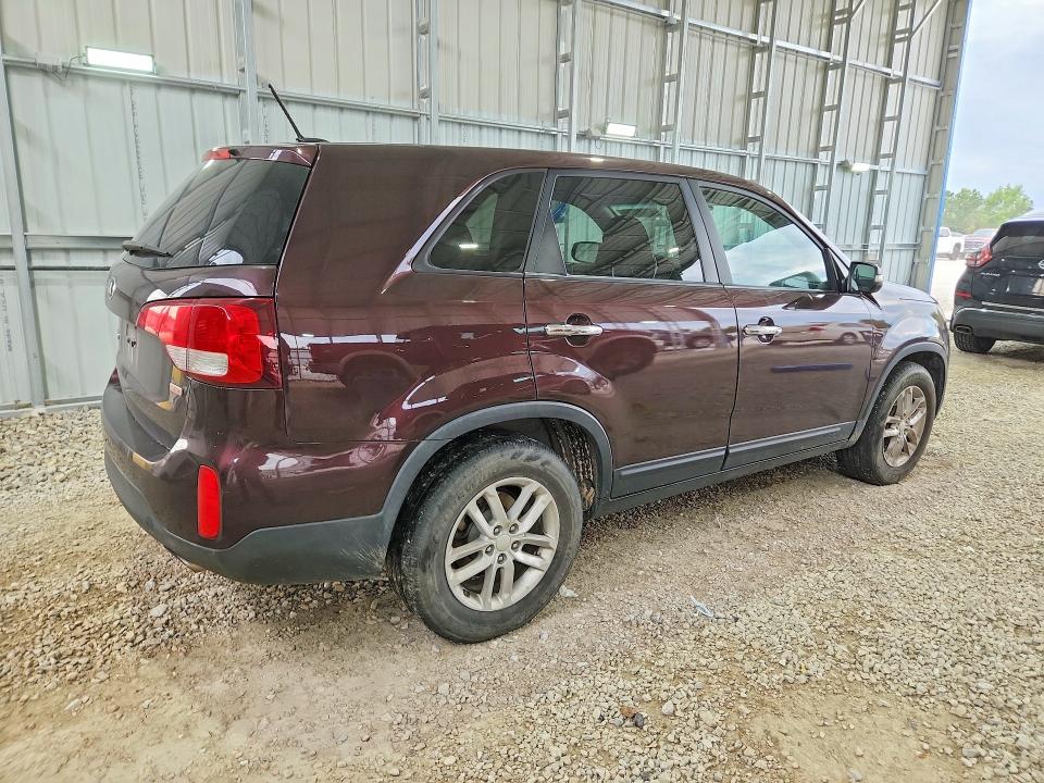 2015 Kia Sorento მანქანა იყიდება აუქციონზე, vin: 5XYKT3A63FG655549, აუქციონის ნომერი: 57682536