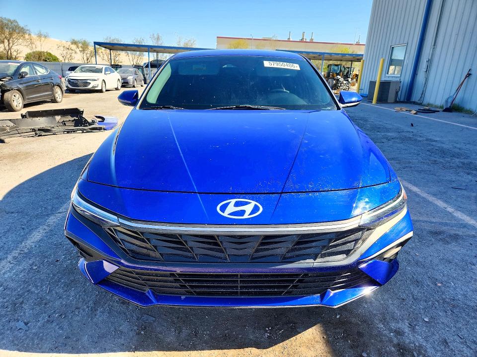 Продажа на аукционе авто 2024 Hyundai Elantra, vin: KMHLM4DJ1RU104736, номер лота: 57950406