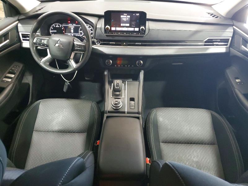 85630475 :رقم المزاد ، JA4J3TA8XNZ040827 vin ، 2022 Mitsubishi Outlander مزاد بيع
