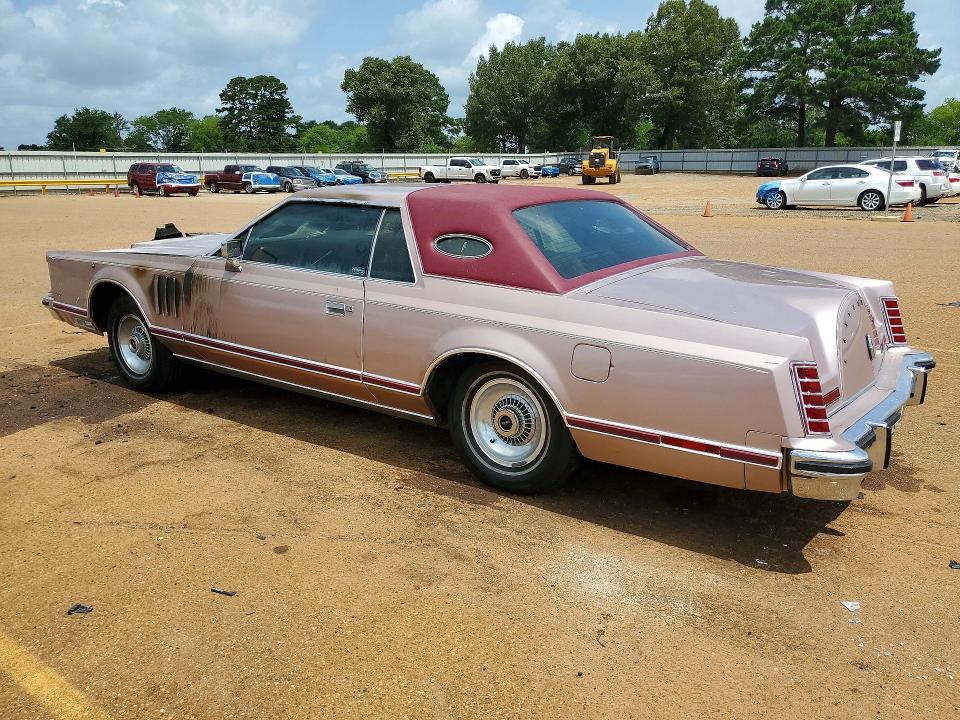 58552226 :رقم المزاد ، 9Y89S737935 vin ، 1979 Lincoln Continital مزاد بيع