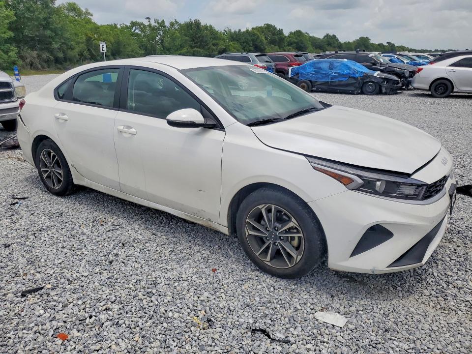 2024 Kia Forte მანქანა იყიდება აუქციონზე, vin: 3KPF24AD6RE794164, აუქციონის ნომერი: 55700626