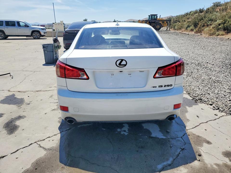 2011 Lexus Is მანქანა იყიდება აუქციონზე, vin: JTHCF5C27B5046306, აუქციონის ნომერი: 57533296