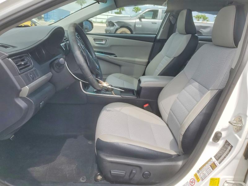 56371726 :رقم المزاد ، 4T1BF1FK1GU213415 vin ، 2016 Toyota Camry مزاد بيع